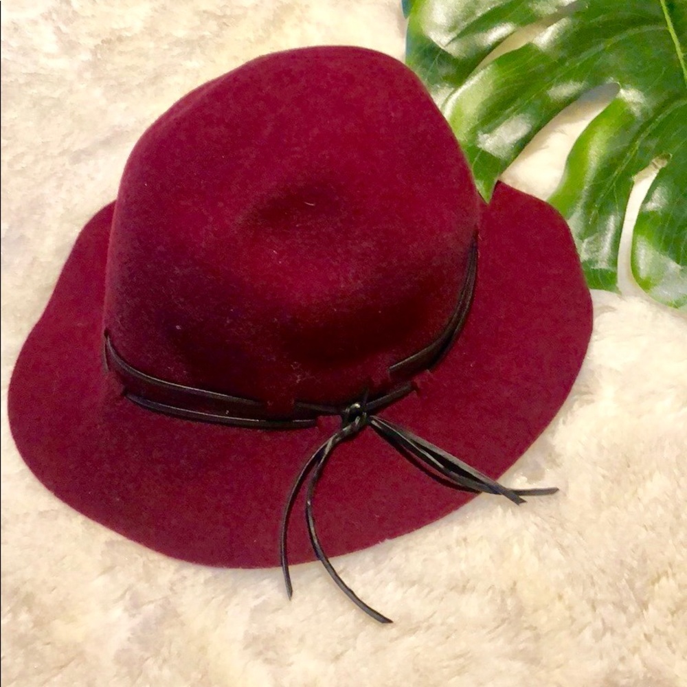 Garnet Cloche Hat
